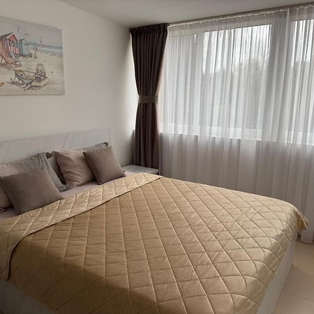 Apartments Residence Dj Petrovac Екстериор снимка